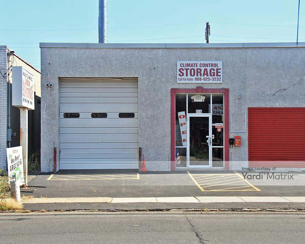 Linden & Roselle Self Storage 916 East Elizabeth Avenue